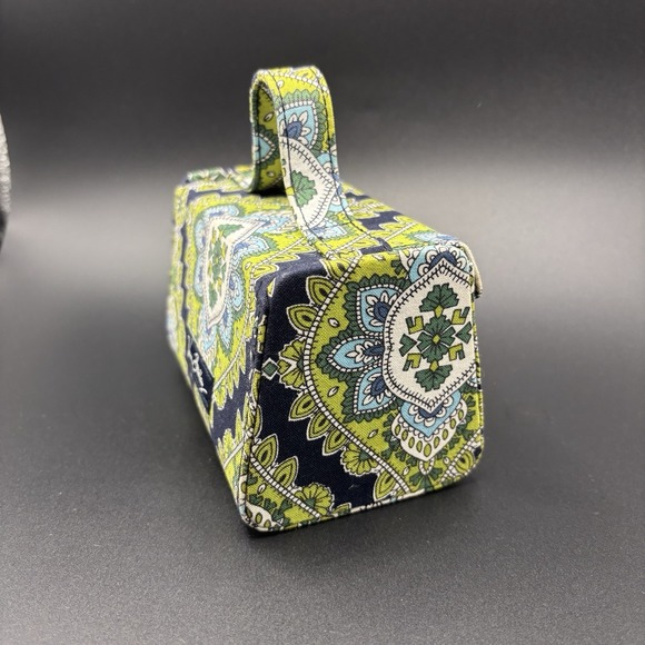 Vera Bradley Green Mini Travel Jewelry Hard Case - Removable Ring Tray - Picture 5 of 10